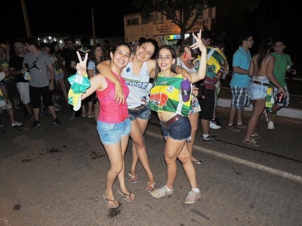 Fotos: 1ª noite do carnaval de Pedro II - Imagem 10