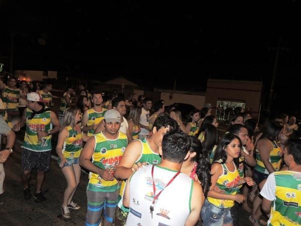 Fotos: 1ª noite do carnaval de Pedro II - Imagem 36