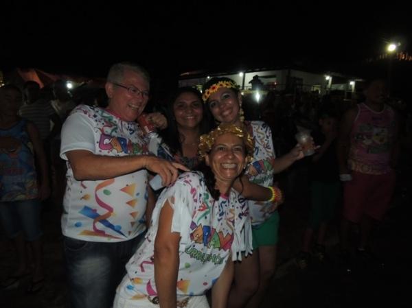 Confira os melhores cliques do 1ª dia de carnaval 2014 em Curralinhos  - Imagem 52