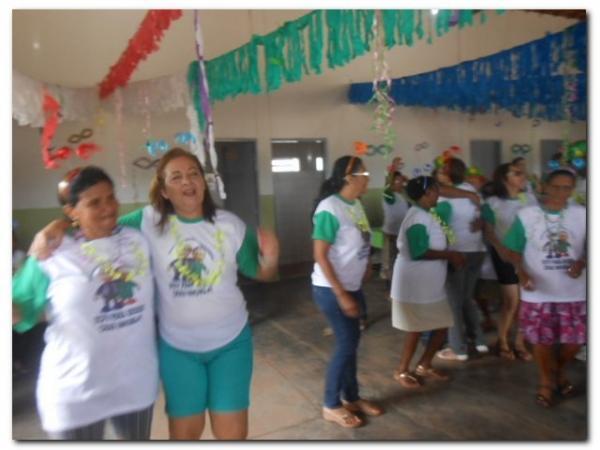 Carnaval da melhor idade foi um sucesso! - Imagem 10