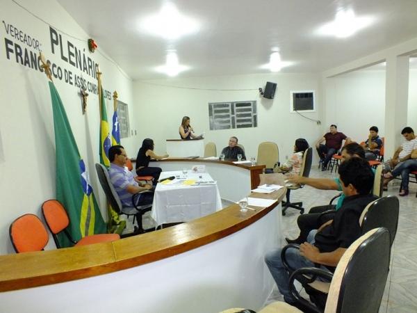 Suplente assume cargo na câmara de vereadores de Dom Expedito Lopes - Imagem 3