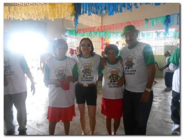 Carnaval da melhor idade foi um sucesso! - Imagem 14