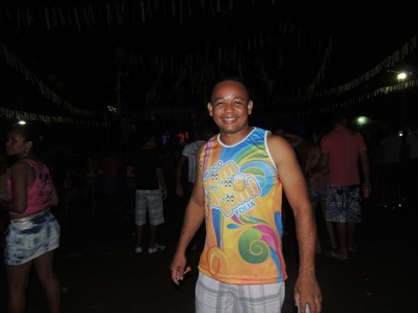 Confira os melhores cliques do 1ª dia de carnaval 2014 em Curralinhos  - Imagem 31