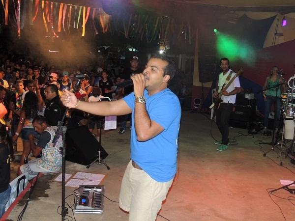 Variedade de ritmos e emoção marcaram  a 1ª noite do carnaval monsenhorgilense - Imagem 8