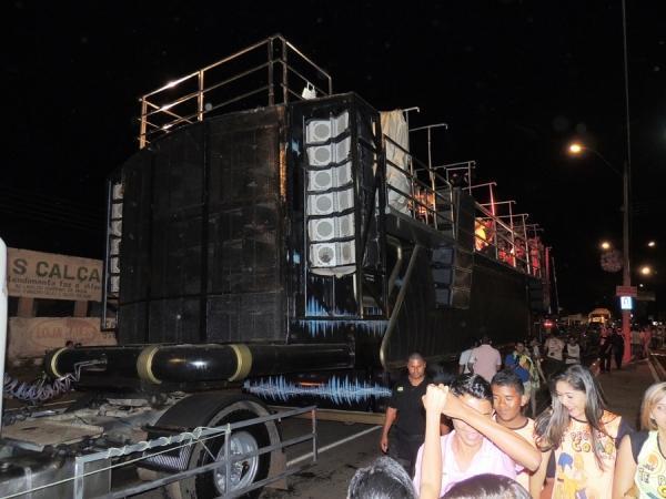 Fotos: 1ª noite do carnaval de Pedro II - Imagem 25