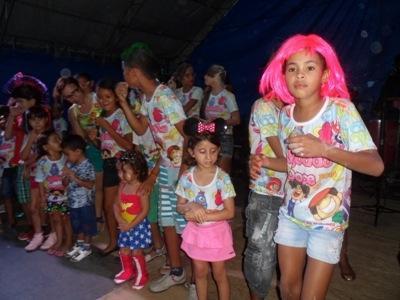 Carnaval 2014: Bloco Infantil Algodão Doce leva multidão as ruas de Valença  - Imagem 29