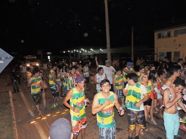 Fotos: 1ª noite do carnaval de Pedro II - Imagem 18