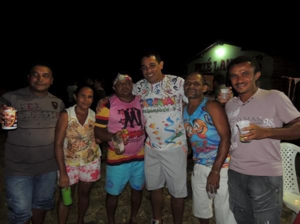 Confira os melhores cliques do 1ª dia de carnaval 2014 em Curralinhos  - Imagem 49