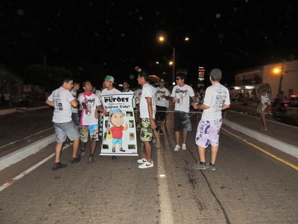 Fotos: 1ª noite do carnaval de Pedro II - Imagem 29