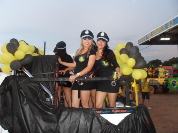 Carnaval 2014: Corso arrasta multidão em Valença - Imagem 23