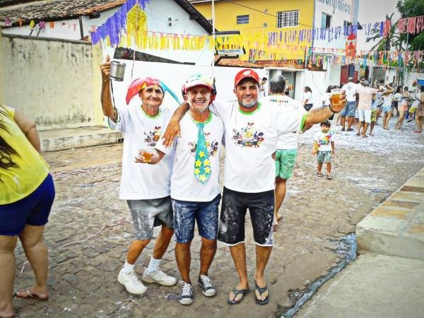 Blocos alternativos tomam conta da cidade! - Imagem 8