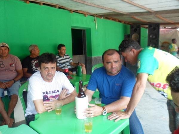 Carnaval 2014: Prefeito participa de carnaval no povoado Izidoria - Imagem 2