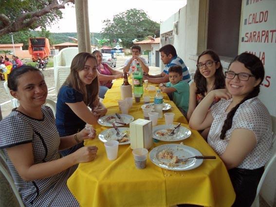 Maria da Cruz festeja 82 anos de pura jovialidade - Imagem 16