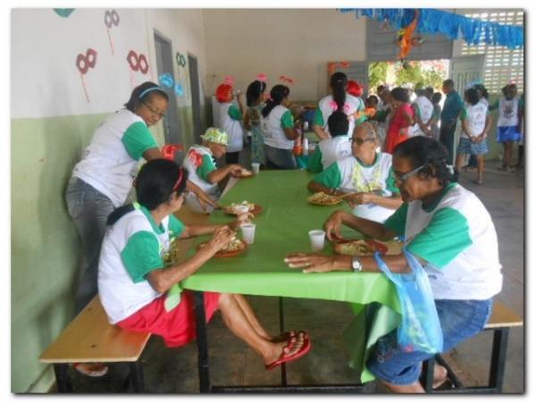 Carnaval da melhor idade foi um sucesso! - Imagem 97