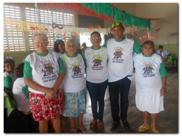 Carnaval da melhor idade foi um sucesso! - Imagem 18