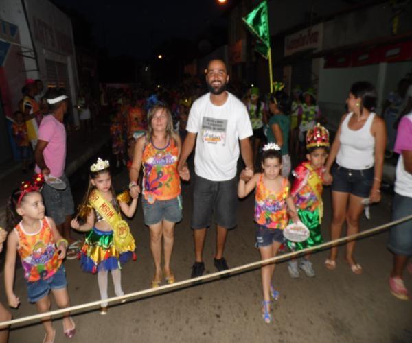 “Os Anjinhos” anima ruas de Elesbão Veloso  - Imagem 4