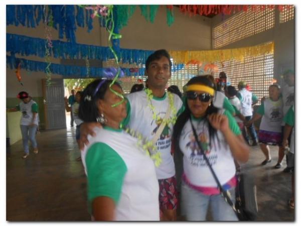 Carnaval da melhor idade foi um sucesso! - Imagem 59