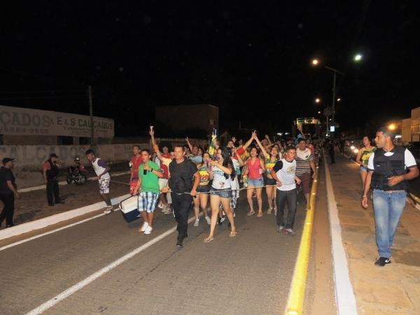 Fotos: 1ª noite do carnaval de Pedro II - Imagem 20