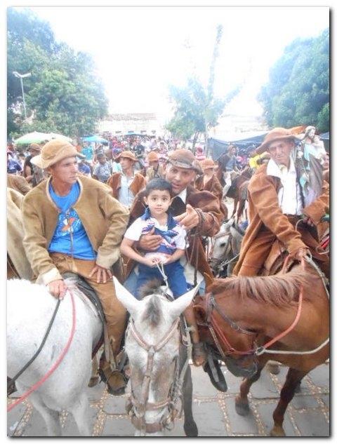 Festejo de São José em Inhuma reúne milhares de fiéis  - Imagem 79