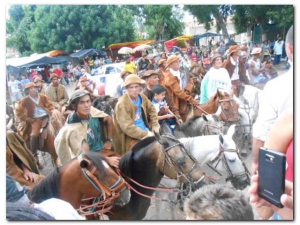 Festejo de São José em Inhuma reúne milhares de fiéis  - Imagem 80