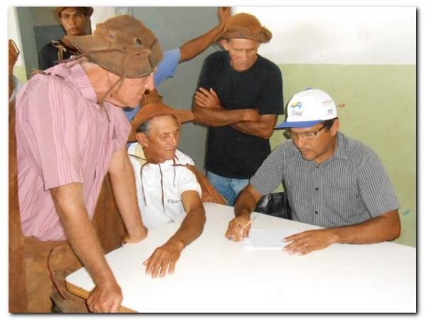 Festejo de São José em Inhuma reúne milhares de fiéis  - Imagem 67