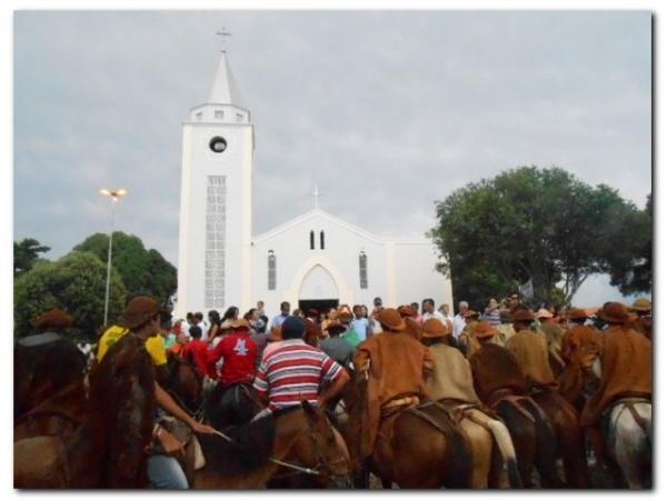 Festejo de São José em Inhuma reúne milhares de fiéis  - Imagem 82