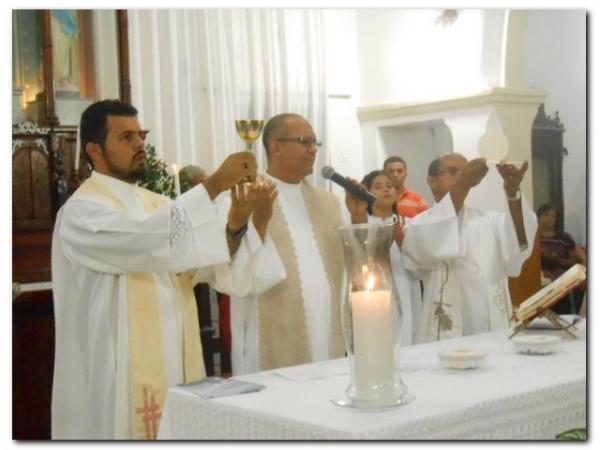 Festejo de São José em Inhuma reúne milhares de fiéis  - Imagem 2