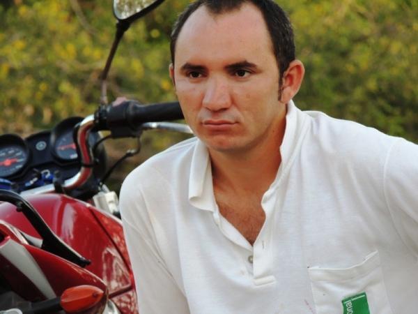 Prefeitura de Pedro II realiza melhoria em estradas - Imagem 7