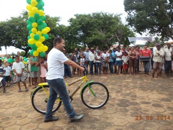 entrega de 300 bicicletas do programa pedala Piauí aos alunos - Imagem 41