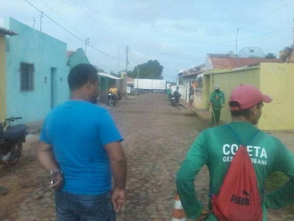 Ruas e avenidas de Luzilândia começam a receber capina - Imagem 1