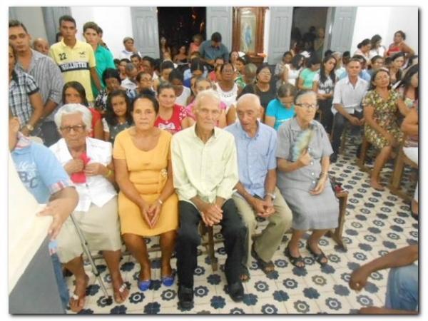 Festejo de São José em Inhuma reúne milhares de fiéis - Imagem 9
