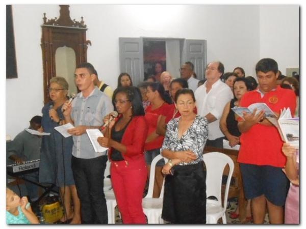 Festejo de São José em Inhuma reúne milhares de fiéis - Imagem 8