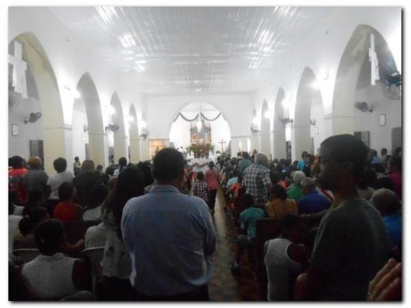 Festejo de São José em Inhuma reúne milhares de fiéis - Imagem 31
