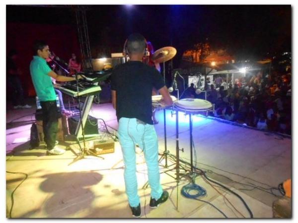 Festejo de São José em Inhuma reúne milhares de fiéis  - Imagem 4