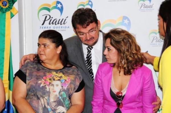 Governador admite pela 1a vez que renuncia saio com dever cumprido. - Imagem 2