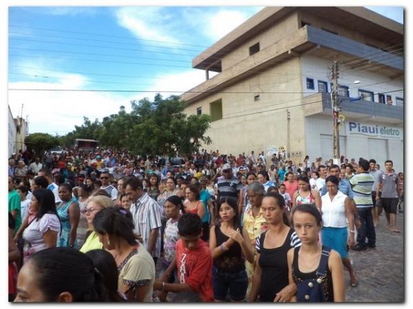 Festejo de São José em Inhuma reúne milhares de fiéis  - Imagem 17