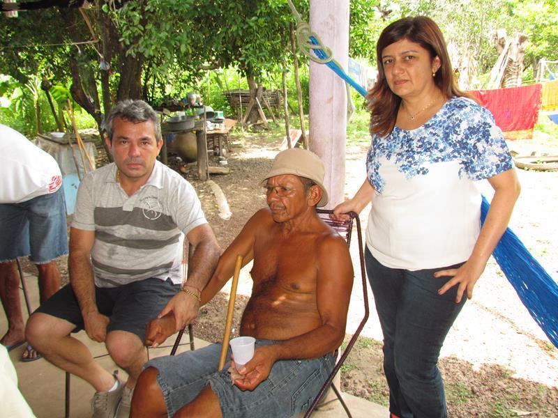 Prefeito Edílson Capote e Deputada Nize Rego visitam comunidades