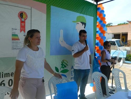 Programa Agente Eletrobras realizou troca de geladeiras e lâmpadas em Brasileira - Imagem 31