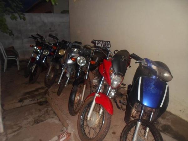 Policia Militar de Itainópolis apreende motos com Chassi raspado e de leilão  - Imagem 5