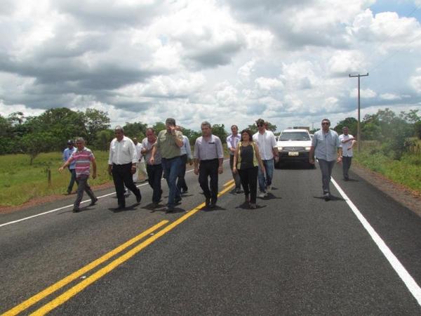 Governador Wilson Martins esteve em Barras nesta terça-feira - Imagem 7