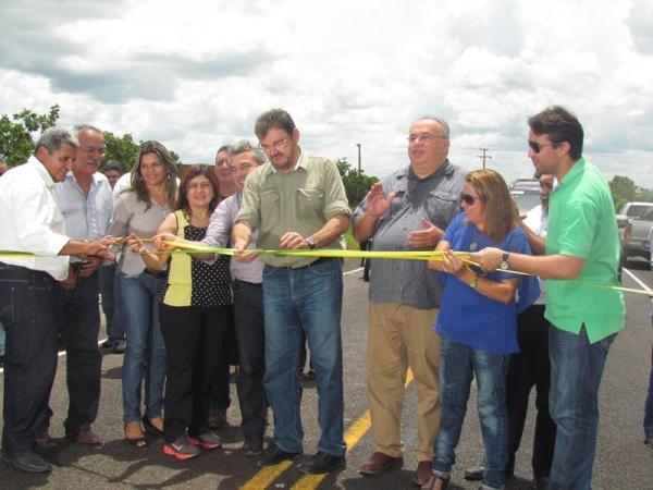 Governador Wilson Martins esteve em Barras nesta terça-feira - Imagem 9