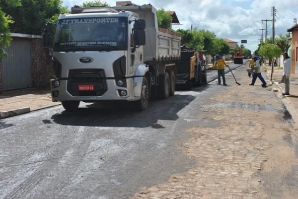 Rua Cel Eulálio Filho recebe novo asfalto - Imagem 2