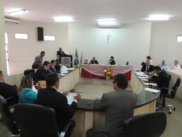 Câmara realiza audiência sobre água nesta quarta-feira