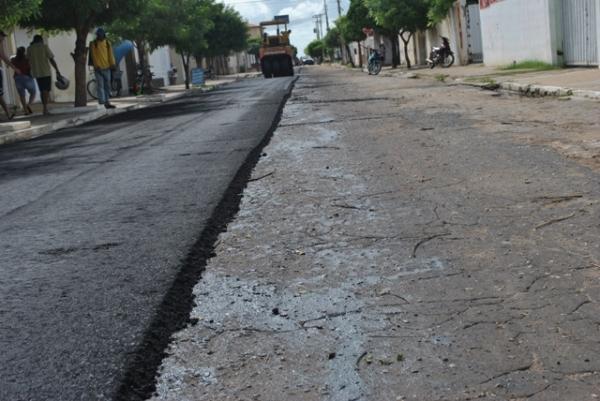 Rua Cel Eulálio Filho recebe novo asfalto - Imagem 1