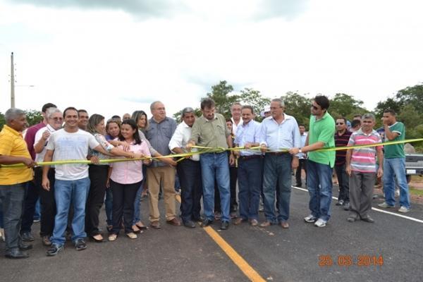 Governador visita obras em andamento no município de Boa Hora - Imagem 74