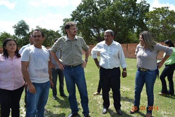 Governador visita obras em andamento no município de Boa Hora - Imagem 70