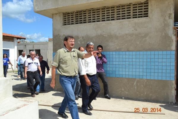 Governador visita obras em andamento no município de Boa Hora - Imagem 51