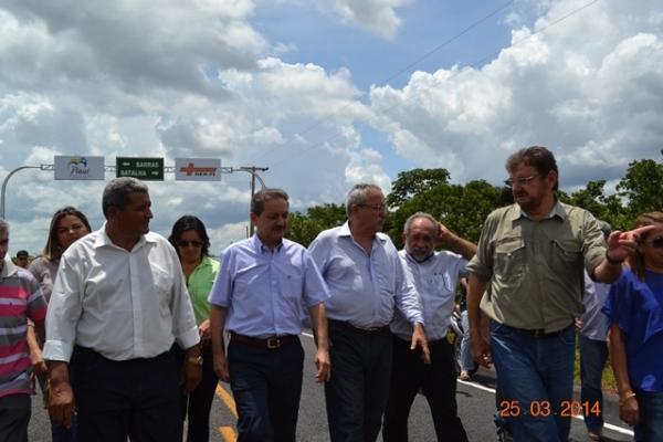 Governador visita obras em andamento no município de Boa Hora - Imagem 79