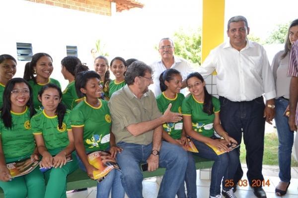 Governador visita obras em andamento no município de Boa Hora - Imagem 54
