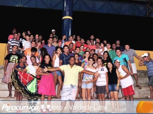 Quadrilhas juninas de Piracuruca se unem para brilhar nas festas de São  João